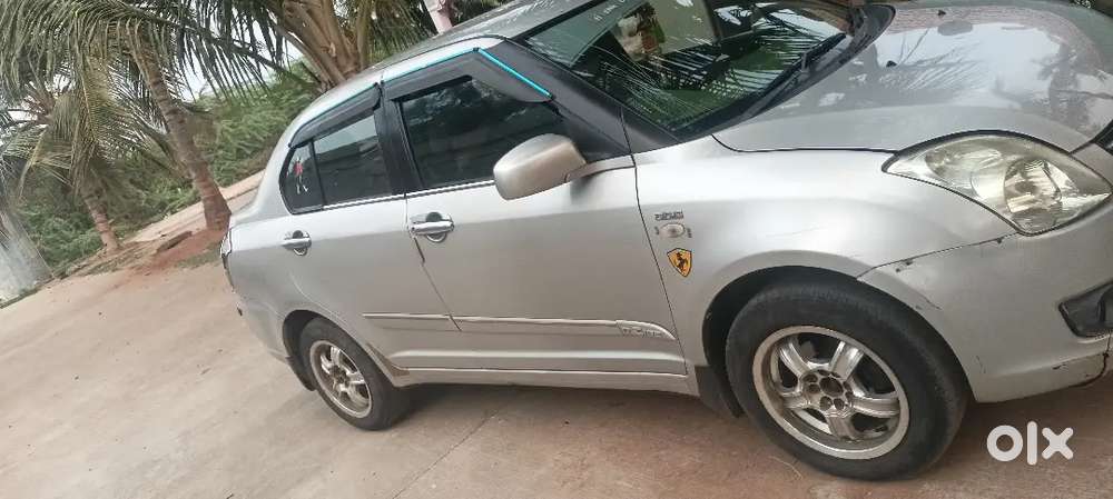 Maruti Suzuki Swift Dzire 2011