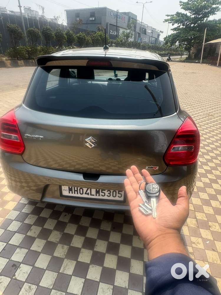 Maruti Suzuki Swift Vxi + Manual, 2023, Petrol