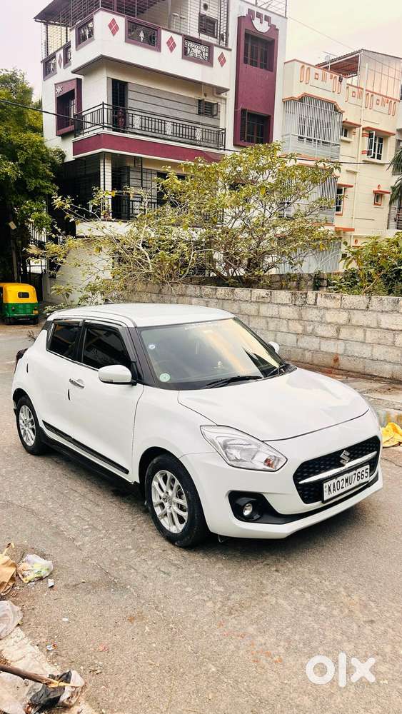 Maruti Suzuki Swift 1.3 Zxi, 2023, Petrol