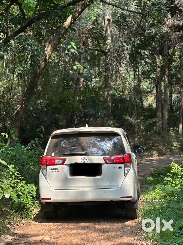 Innova Crysta