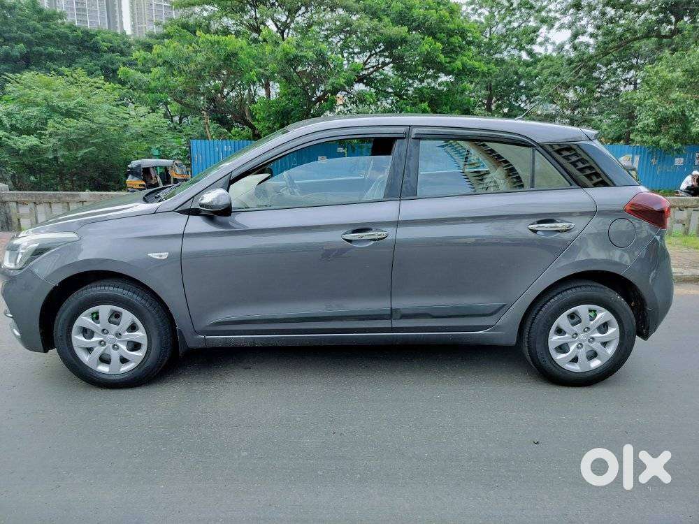 Hyundai Elite I20 1.2magna Executive At, 2018, Petrol