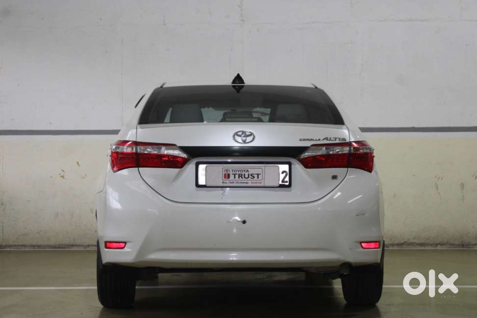 Toyota Corolla Altis [ ] 1.8 J, 2016, Petrol