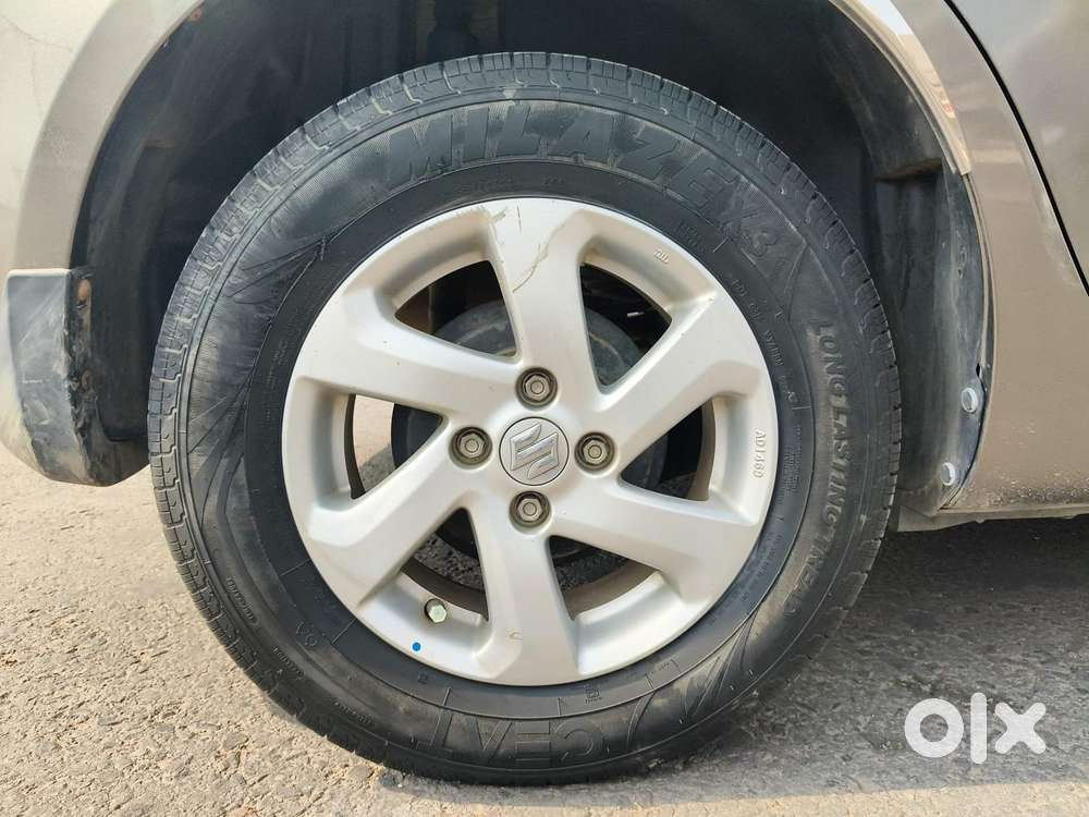 Maruti Suzuki Swift Dzire 1.3 Vxi, 2016, Petrol