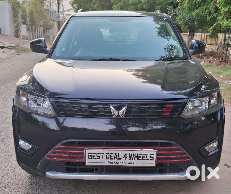 Mahindra Xuv300 W6, 2024, Petrol
