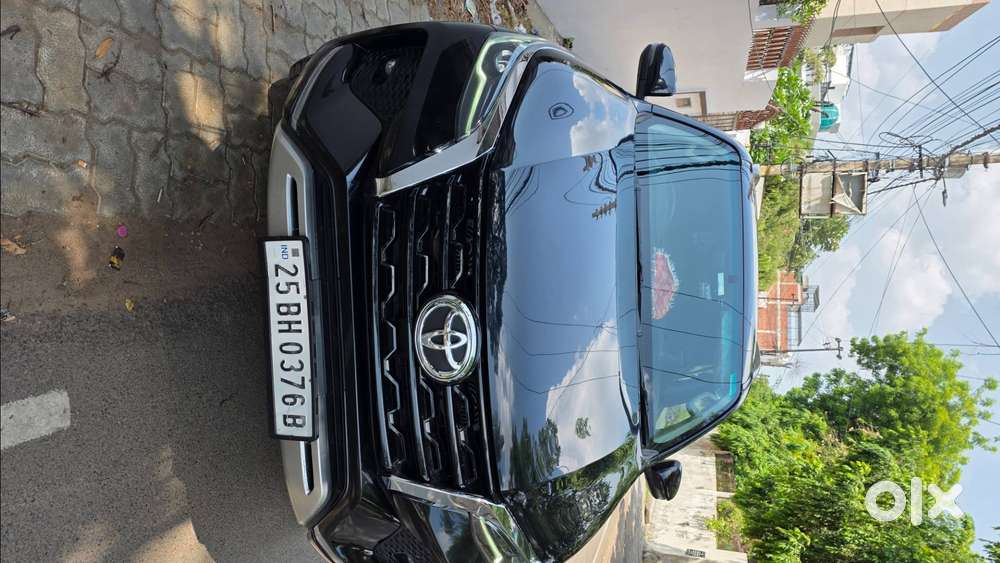 Toyota Fortuner 2025 Manual 1st Owner (bh Series)