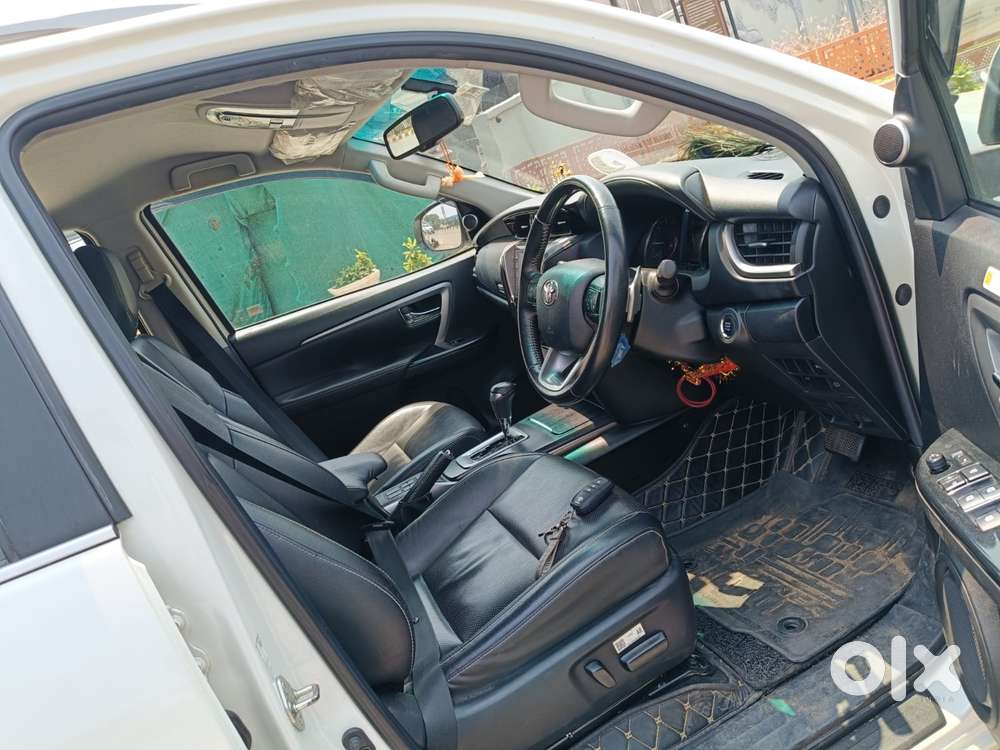 Toyota Fortuner 4x2 At 2.8 Diesel, 2022, Diesel