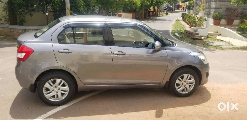 Maruti Suzuki Swift Dzire 1.2 Zxi Bsiv, 2013, Petrol