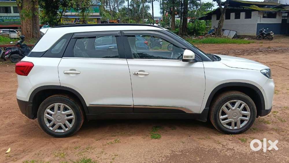 Maruti Suzuki Brezza 1.5 Vxi Smart Hybrid, 2021, Petrol