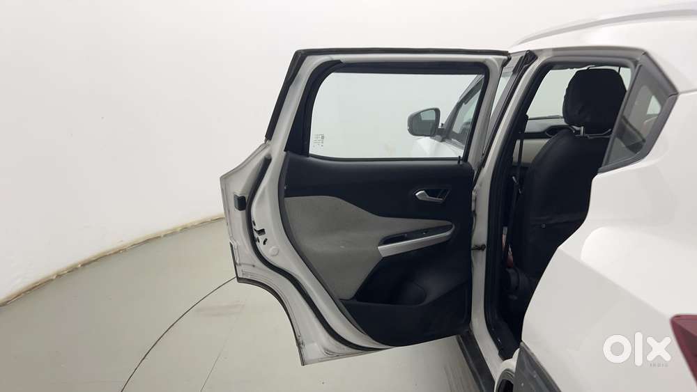 Nissan Magnite 1.0 Xl Turbo, 2021, Petrol