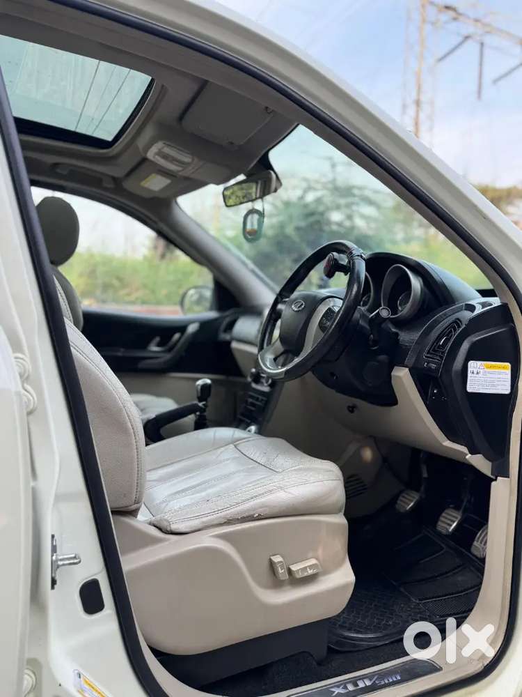 Mahindra Xuv500 2017 W10 Single Owner Sunroof