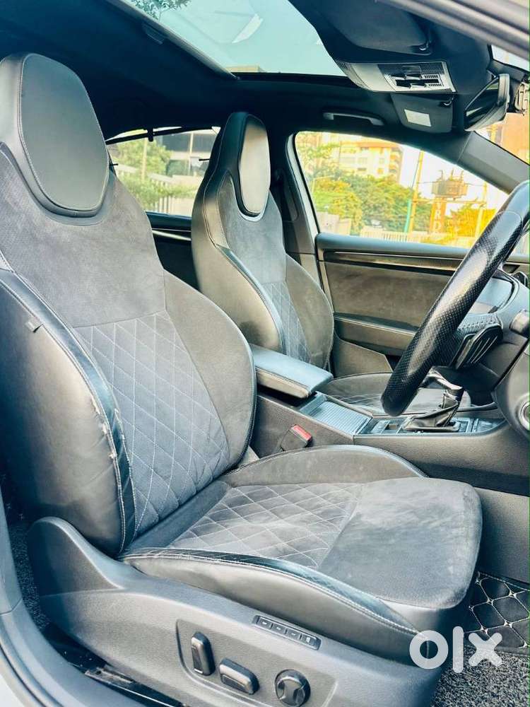 Skoda Superb 2.0 Sportline Tsi At, 2021, Petrol