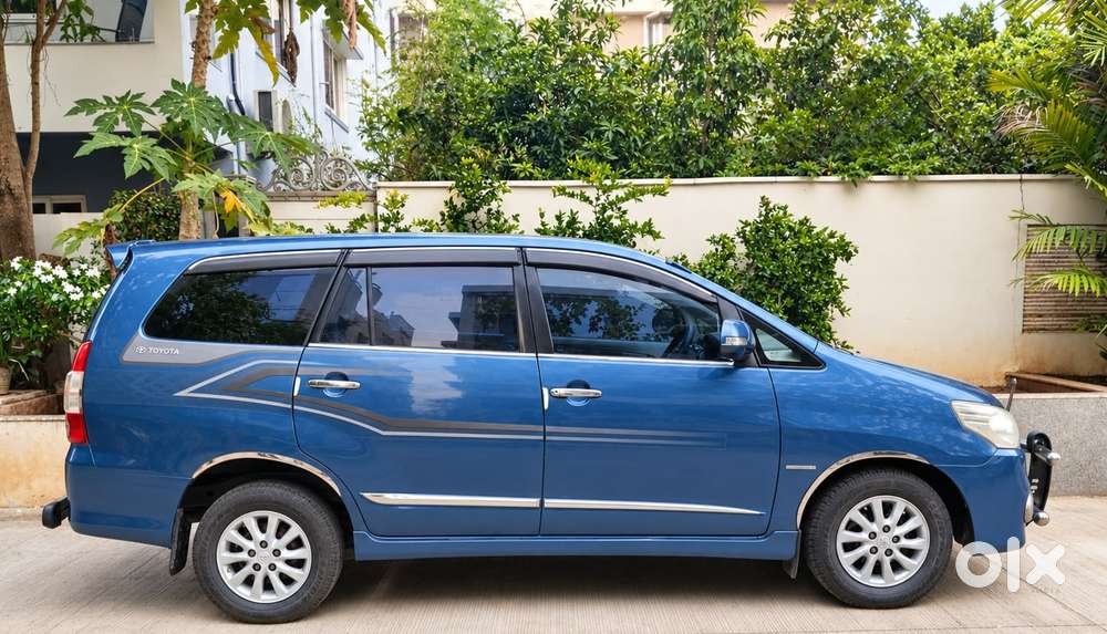 Toyota Innova 2.5 Z Diesel 7 Seater, 2014, Diesel