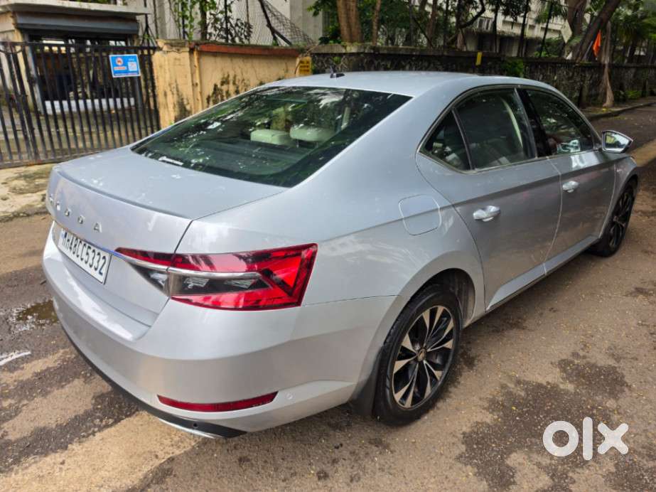 Skoda Superb 2.0 Tsi At L&k, 2022, Petrol
