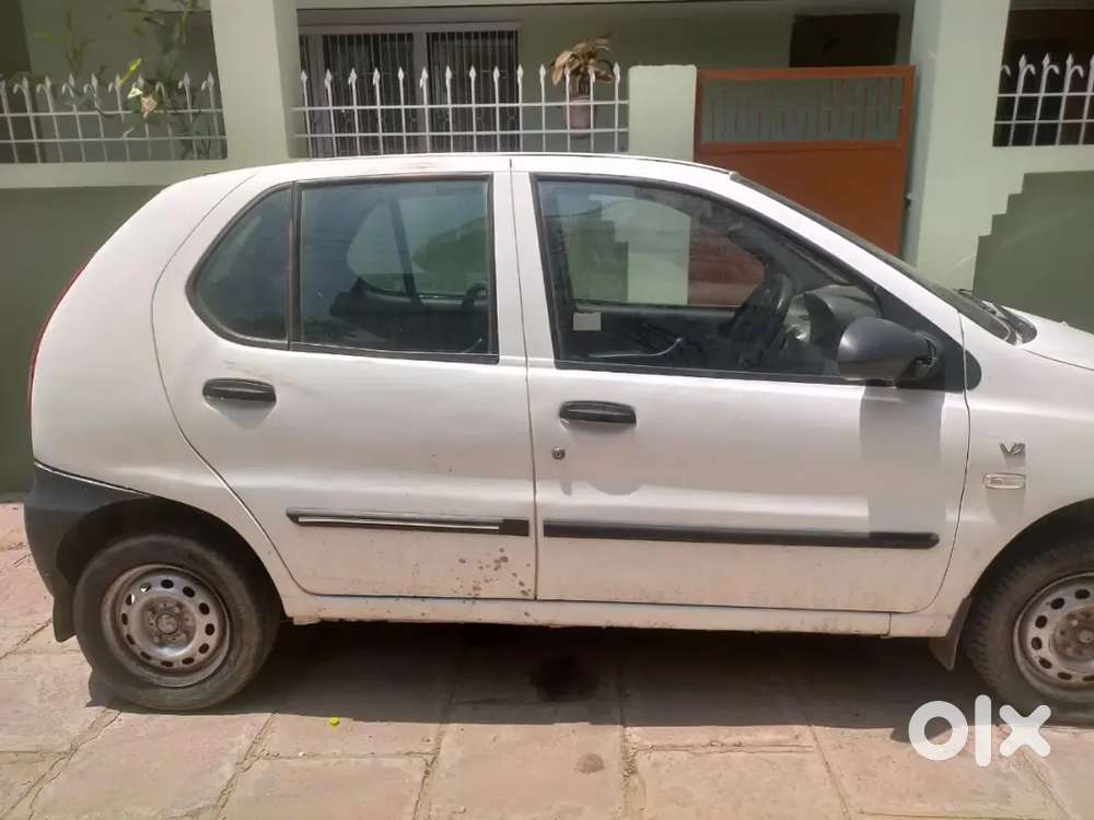 Indica Lxi Car