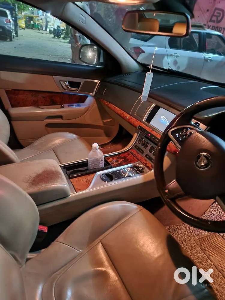 Jaguar Xf Diesel 2016
