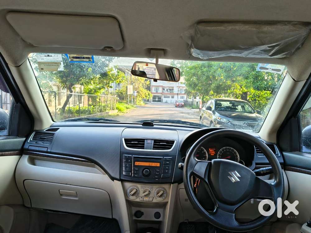 Maruti Suzuki Swift Dzire 1.2 Vxi Bsiv, 2014, Petrol