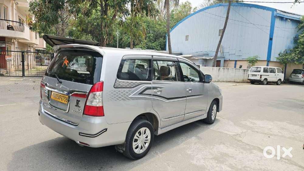 Toyota Innova 2.5 G (diesel) 8 Seater, 2016, Diesel