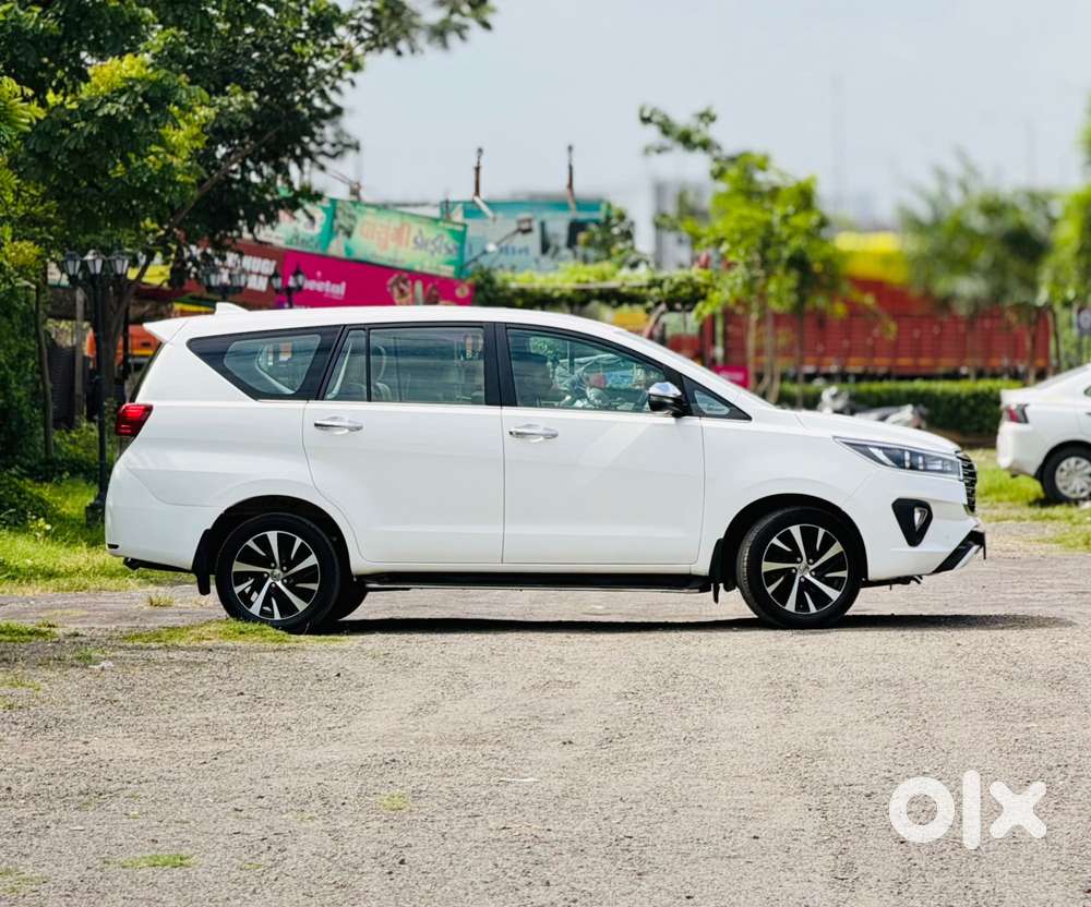 Toyota Innova Crysta 2.4 Z 7 Str, 2022, Diesel