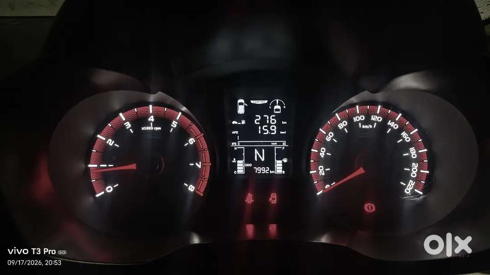 Mahindra Xuv3xo Mx2 Pm Not Mx1 2025 Petrol