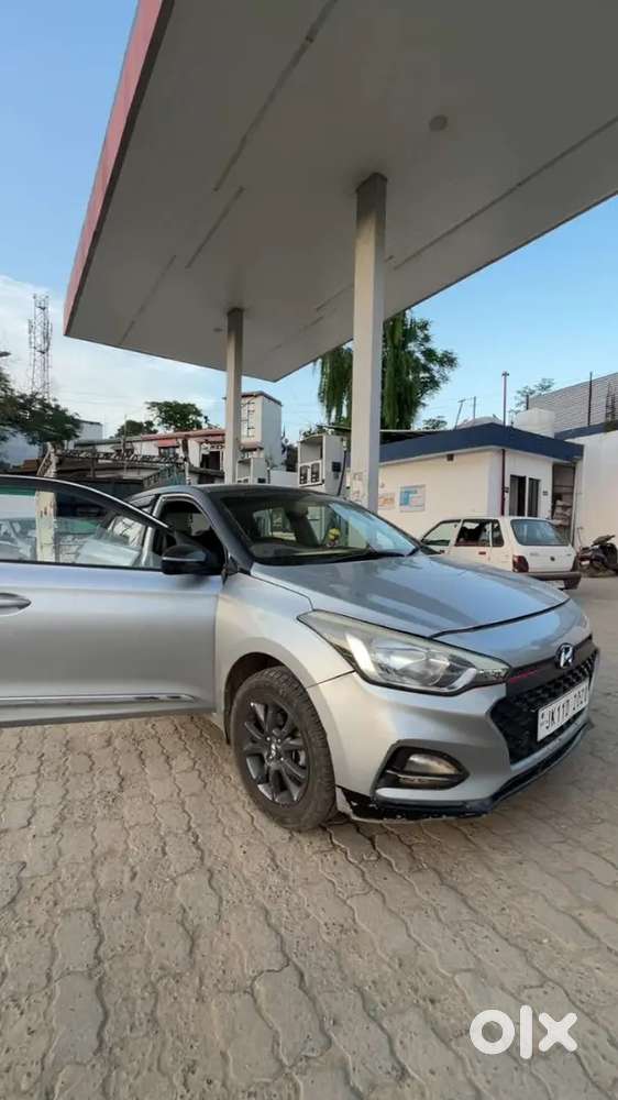Hyundai I20 2019 Petrol 90000 Km Driven