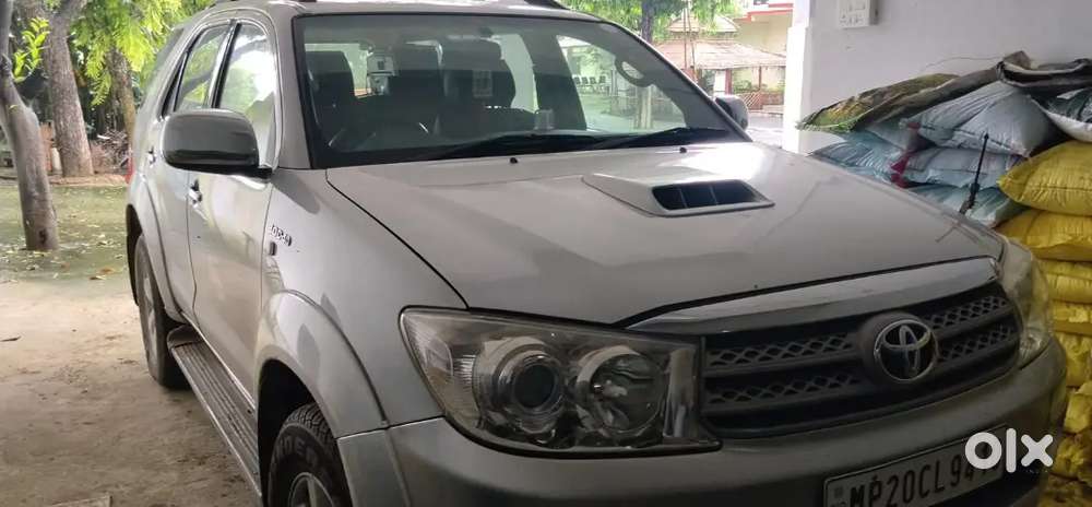Toyota Fortuner 3.0 4x4 2010