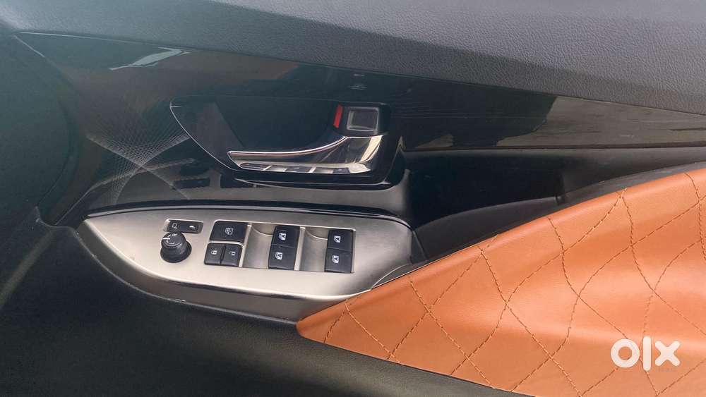 Toyota Innova Crysta 2.8 Zx At, 2018, Diesel