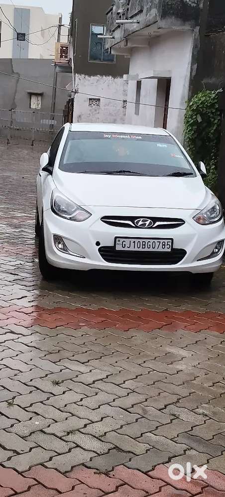 Hyundai Verna 1.6 Vtvt Sx 2012
