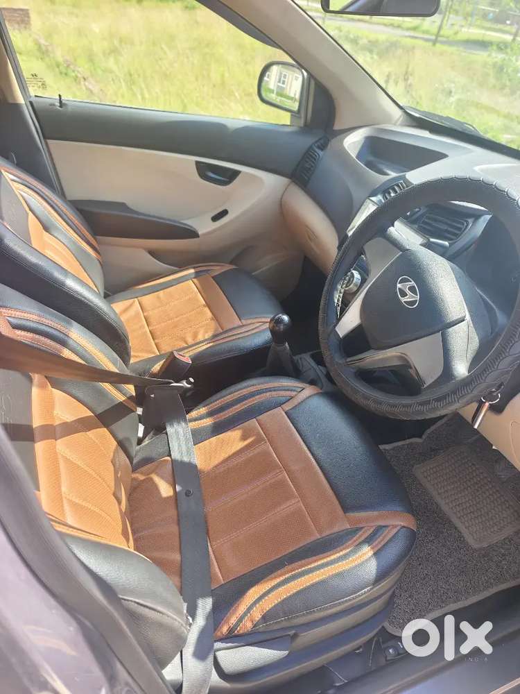 Hyundai Eon 2017, Showroom Condition