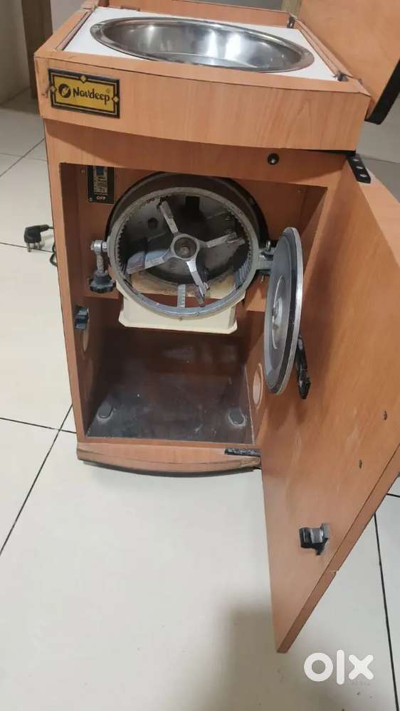 Well-Maintained Navdeep Atta Chakki &ndash; Available at a Great Price