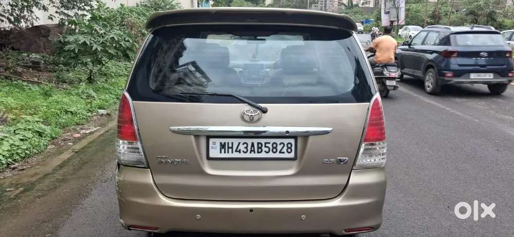 Toyota Innova Diesel 2010