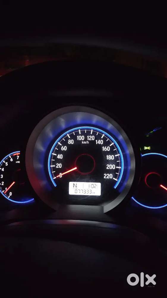 Honda Jazz 2015 Petrol 77000 Km Driven
Complete Showroom History