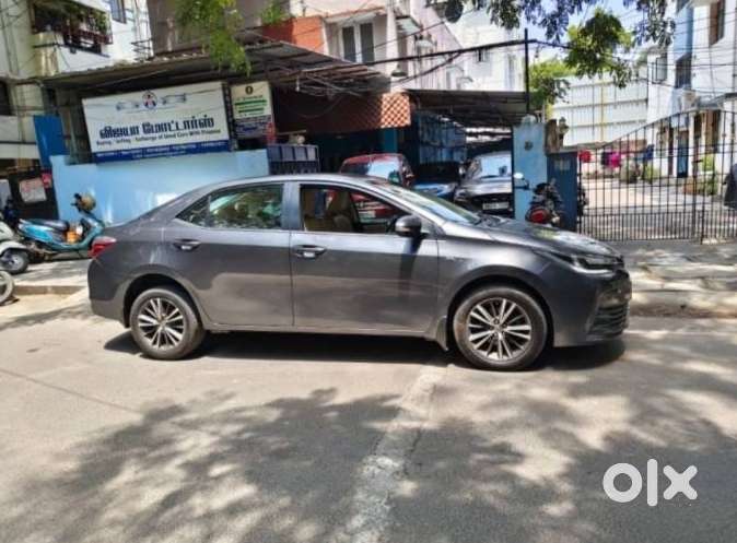 Toyota Corolla Altis 1.8 Gl, 2018, Petrol