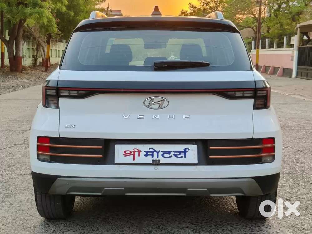 Hyundai Venue Sx (o) Mt 1.5 Diesel, 2025, Diesel