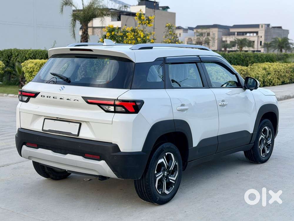 Maruti Suzuki Brezza 1.5 Zxi Plus Smart Hybrid, 2023, Petrol