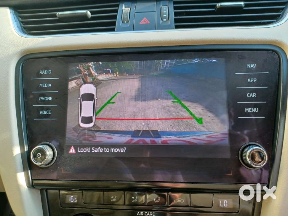 Skoda Octavia 1.8 Tsi At L K, 2018, Petrol