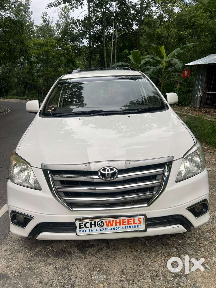 Toyota Innova 2.5 G (diesel) 7 Seater Bs Iv, 2015, Diesel