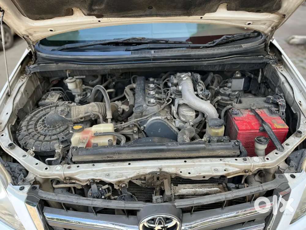 Toyota Innova 2013 Diesel Well Maintained