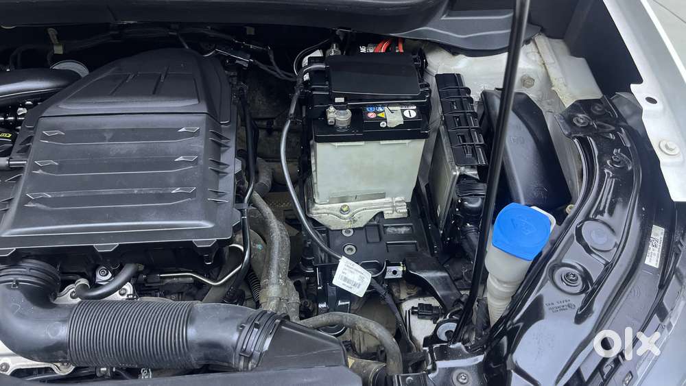 Volkswagen Taigun Topline 1.0 Tsi At (electric Seats), 2022, Petrol