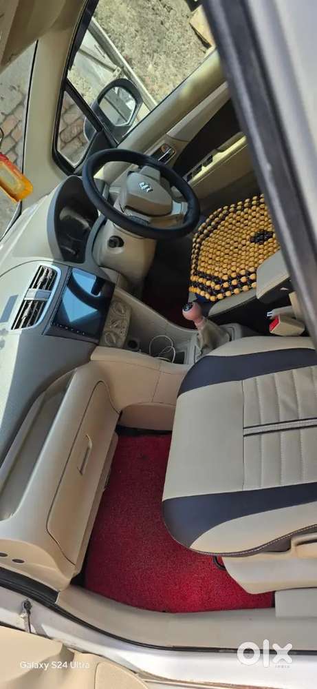 Maruti Suzuki Ertiga 2013 December