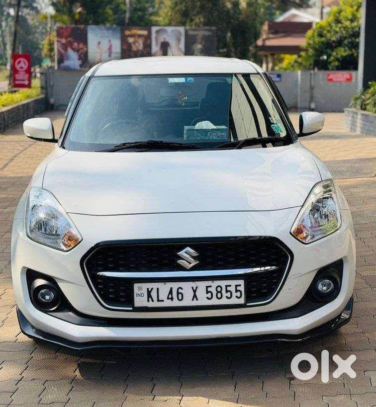 Maruti Suzuki Swift 1.2 Vxi (o), 2022, Petrol