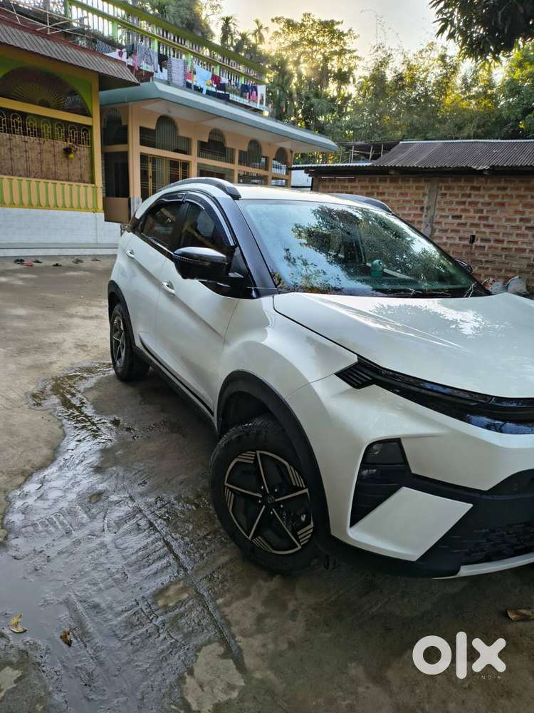 Tata Nexon 2023 Petrol 15000 Km Driven
