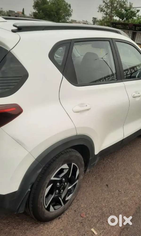 Kia Sonet 2024 Diesel Well Maintained
