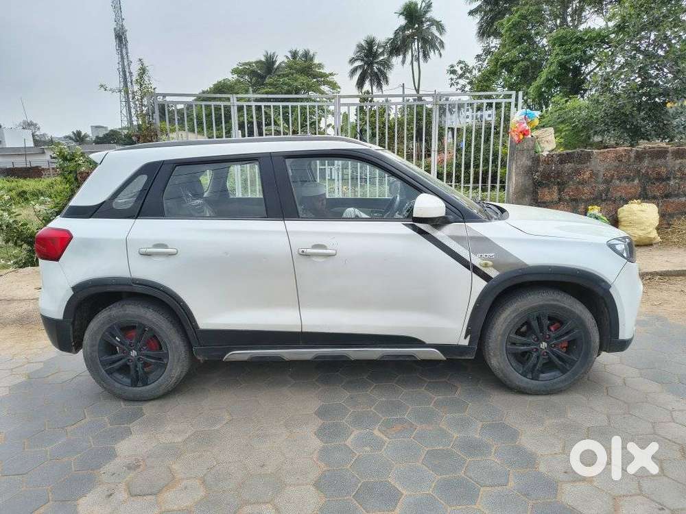 Maruti Suzuki Brezza Zdi+ Dual Tone, 2019, Diesel