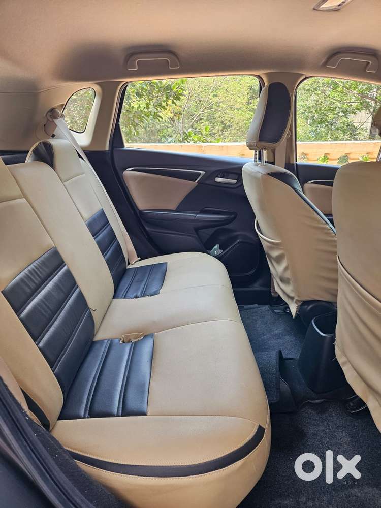 Honda Jazz V Automatic, 2017, Petrol