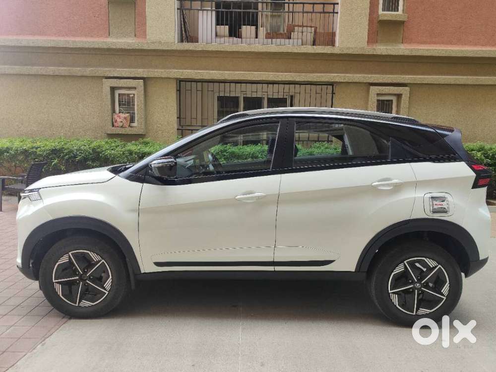 Tata Nexon Fearless Plus S 1.2 Revotron Petrol 6mt Dt, 2023, Petrol