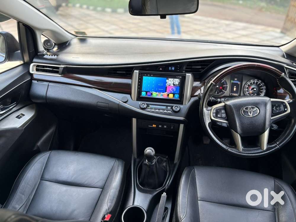 Toyota Innova Crysta 2017 Diesel 173000 Km Driven