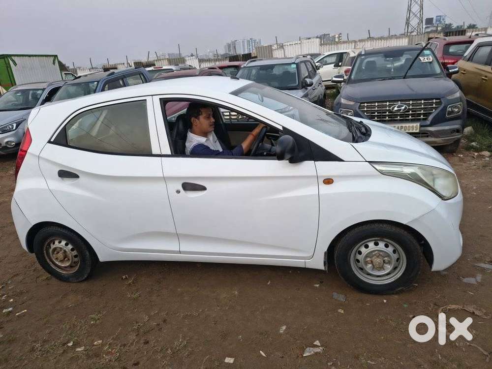 Hyundai Eon Magna, 2012