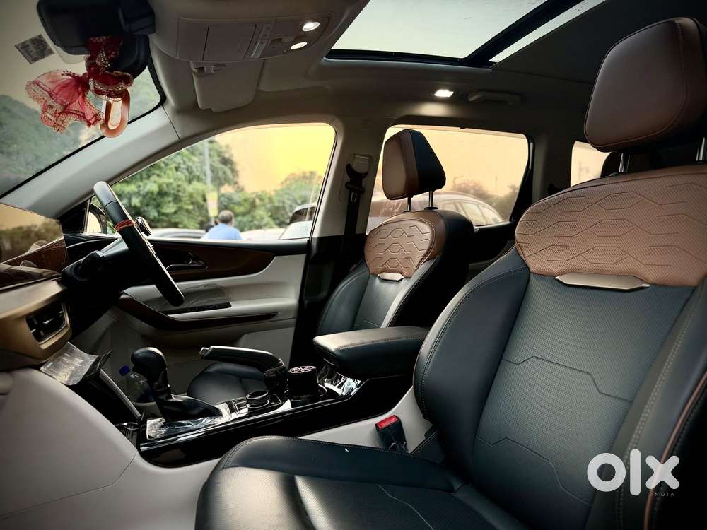 Mahindra Xuv 7xo Ax7 At, 2026, Petrol