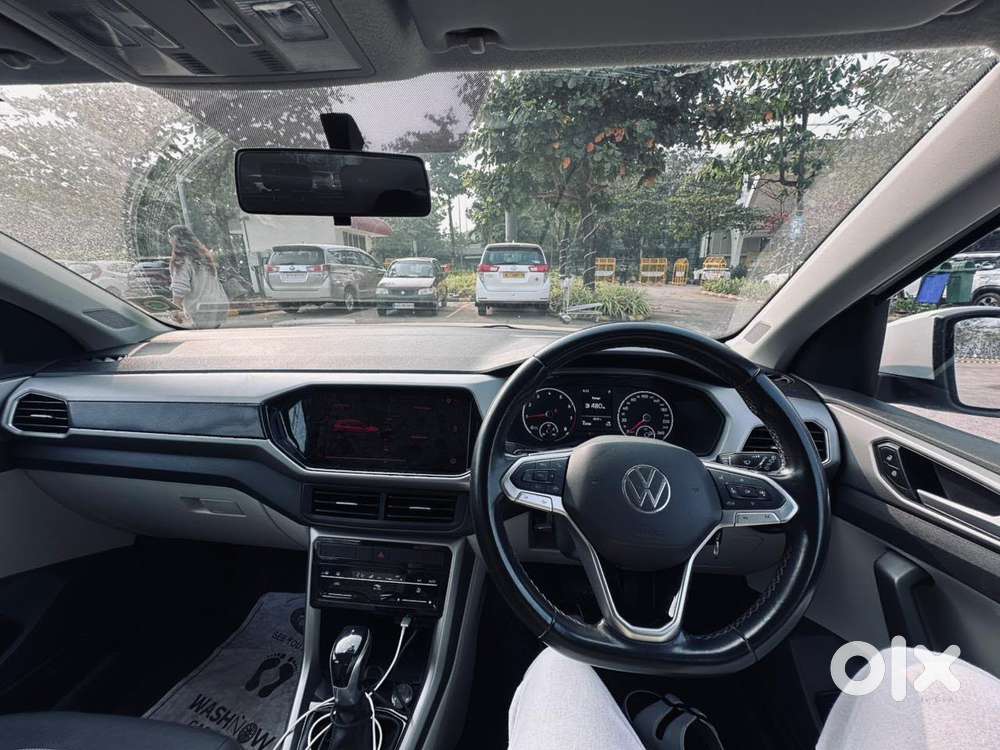 Volkswagen Taigun 1.0 Tsi Highline At, 2022, Petrol