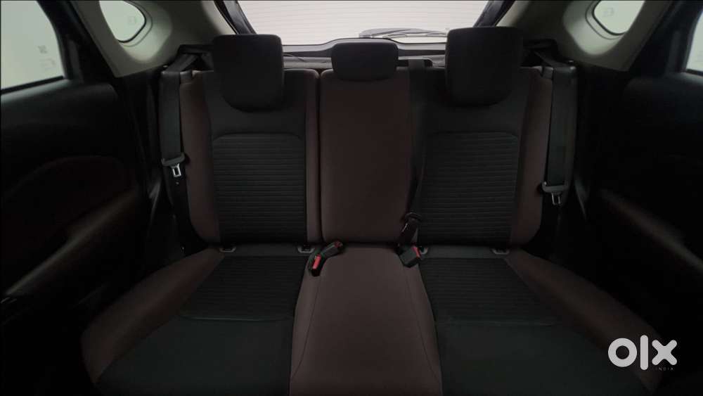 Maruti Suzuki Fronx Alpha 1.0l Turbo Mt, 2023, Petrol